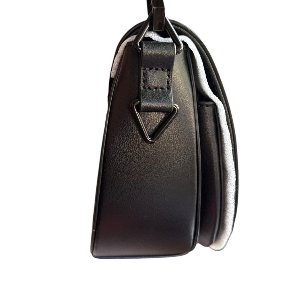 New ▶️ Rebecca Minkoff ◀️ Black Astor Saddle Bag Flap Open MSRP $295 - Picture 5 of 10